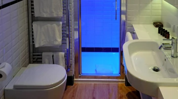 Badezimmer mit emotionaler Dusche