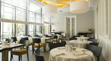 Salle de petit-déjeuner