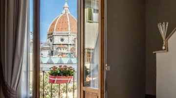 Zimmer mit Panoramablick auf die Kathedrale