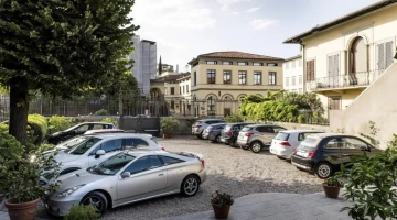 Parking privé sur place