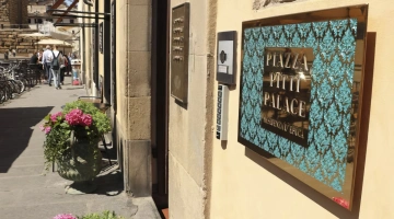 Schild am Pitti-Palastplatz