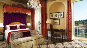 Deluxe double room with Arno view