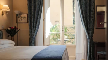 Standard room with balcony