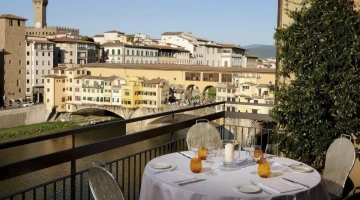 Deluxe-Zimmer mit Terrasse und Blick auf den Arno