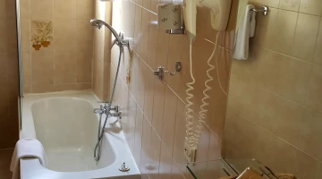 Bagno con vasca
