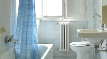 Bathroom with bathtub