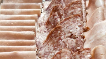 Affettati e salumi della colazione