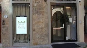 Entrée de l&#39;établissement