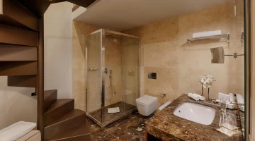 Salle de bain de la suite supérieure Brunelleschi