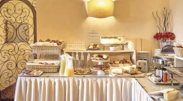 Continental breakfast buffet