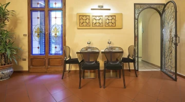 Breakfast room