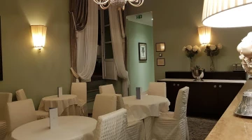 Breakfast room