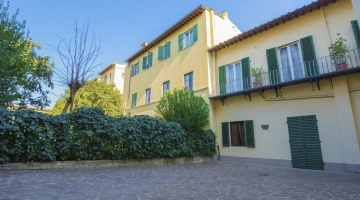 Area parcheggio in loco