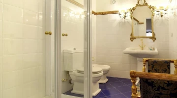 Bagno privato con box doccia