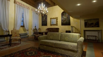 B&amp;b - hunting guide room