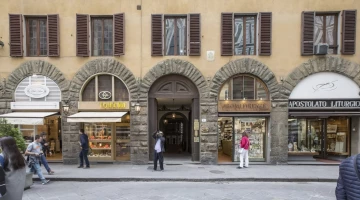 Ingresso il tCamera standard con terrazzino sulla cattedrale