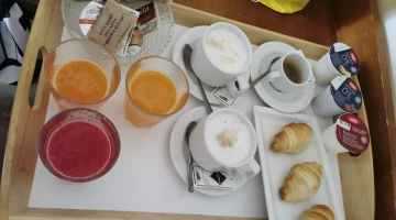 Petit-déjeuner buffet sucré