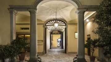 Entrée du Palazzo Niccolini à la cathédrale