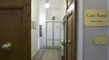 Ingresso casa rovai guest house