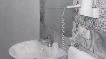 Bagno con servizi