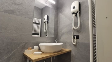 Bagno provvisto di phon e set di cortesia