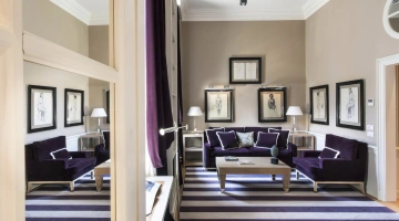 Living room of the Vasari suite