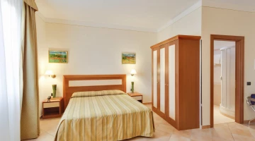 Chambre double avec salle de bain privée