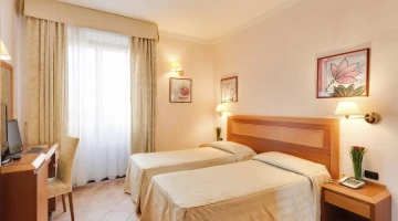 Chambre double avec deux lits séparés
