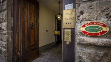 Entrance to hotel duomo florence