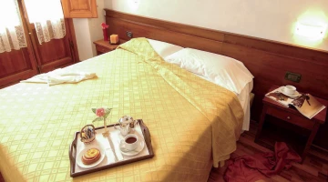 Breakfast in the room