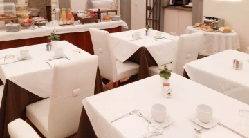 Breakfast room