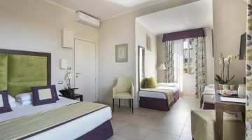 Standard quadruple room