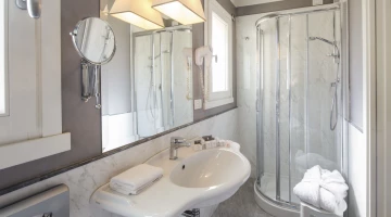 Bathroom with shower cubicle