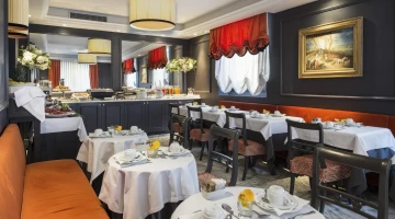 Breakfast room