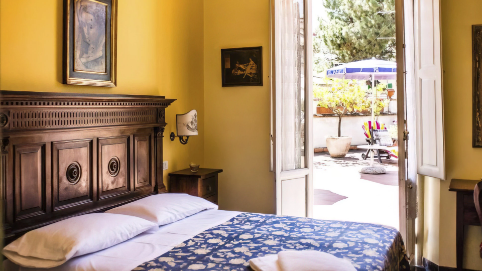 Double queen room with direct access to the terrace