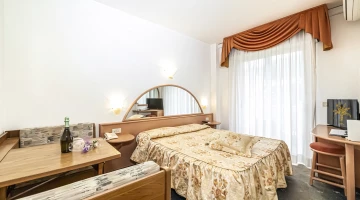 Room with table and sofas