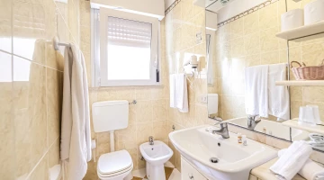 Ensuite bathroom