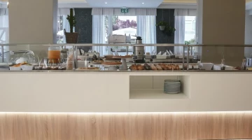 Petit-déjeuner buffet