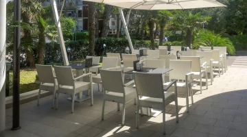 Furnished outdoor spaces