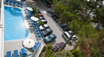 Parking at the hotel