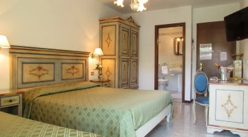 Triple room