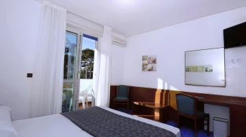 Camera tripla con balcone