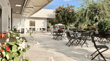 Furnished outdoor spaces