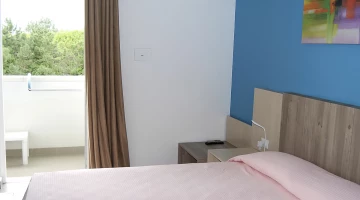 Single room with balcony