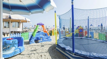 Jeux d'enfants sur la plage