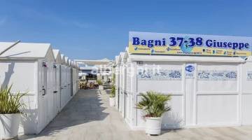 Plage à 100 mètres