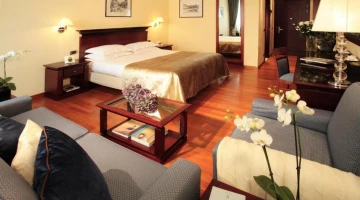 Room with a seating area