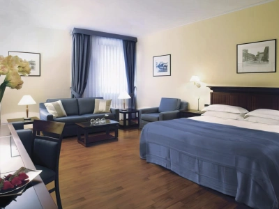 Starhotels Excelsior