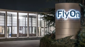 Flyon hotel entrance