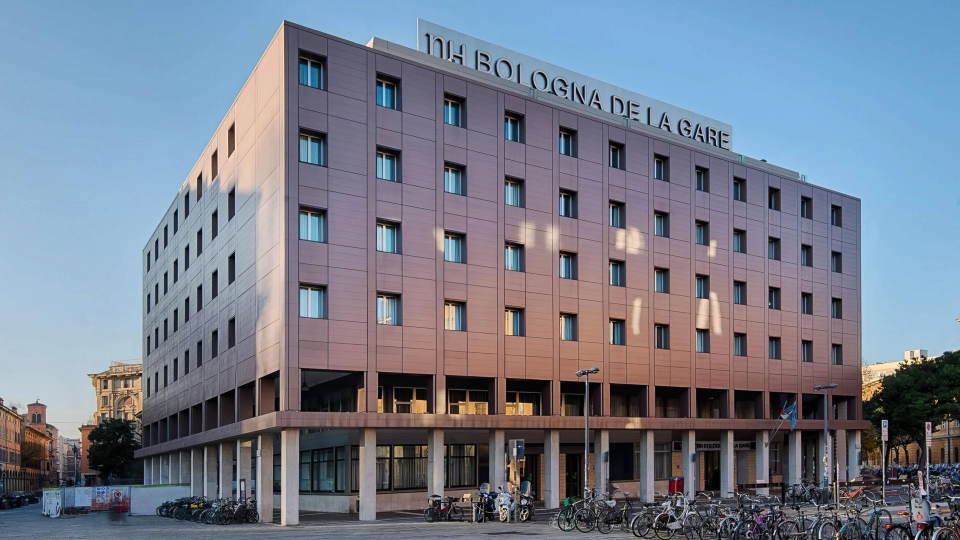 Exterior NH Bologna De La Gare
